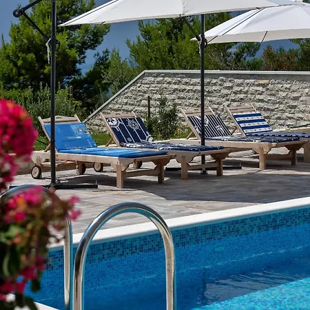 וילה Infinite Joy *