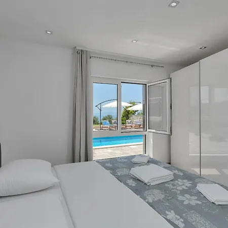 Infinite Joy Willa *