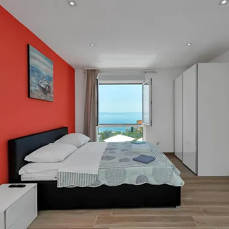 Infinite Joy Willa Makarska